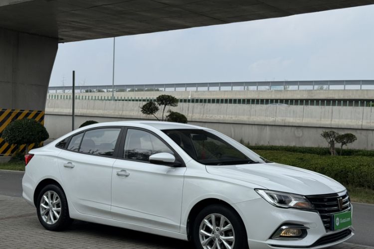 Used Roewe i5 2020 1.5L Manual 4G Connect Luxury Edition Exterior 6