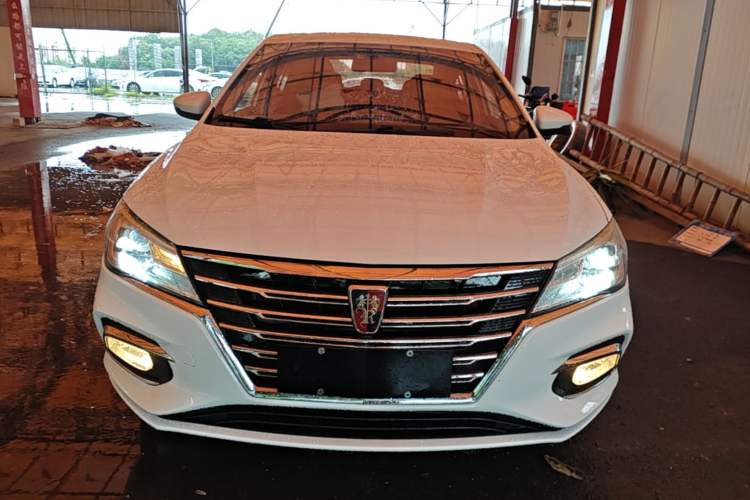 Used Roewe i5 2020 1.5L Automatic 4G Connected Linghao Edition Front