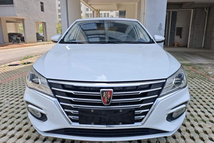 Used Roewe i5 2020 1.5L Manual 4G Connect Luxury Edition Front