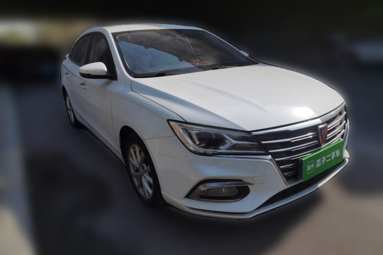 Used Roewe i5 2020 1.5L Manual 4G Connect Luxury Edition Front Right 45 Deg
