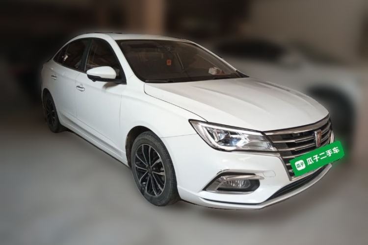 Used Roewe i5 2020 1.5L Automatic 4G Connected Leading Intelligent Driving Edition Front Right 45 Deg