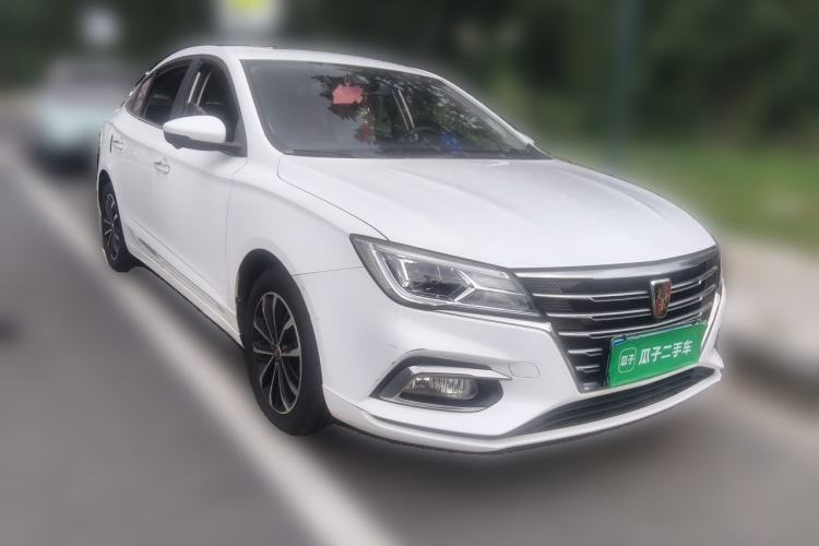 Used Roewe i5 2020 1.5L Automatic 4G Connect Luxury Flagship Edition Front Right 45 Deg