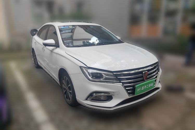 Used Roewe i5 2020 1.5L Automatic 4G Connect Luxury Flagship Edition Front Right 45 Deg
