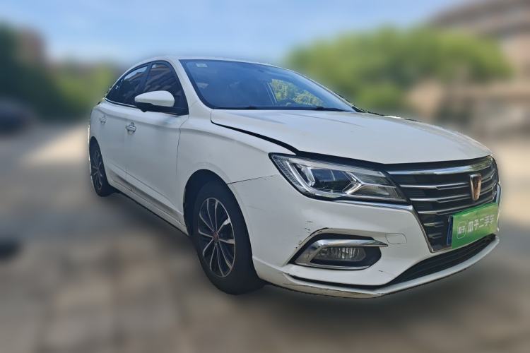 Used Roewe i5 2020 1.5L Automatic 4G Connect Luxury Flagship Edition Front Right 45 Deg