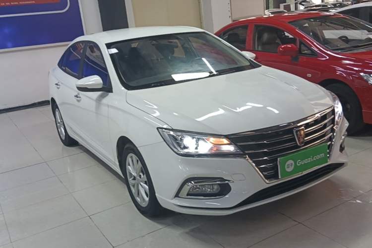 Used Roewe i5 2020 1.5L Manual 4G Connect Luxury Edition Front Right 45 Deg
