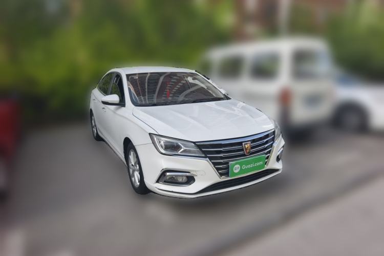 Used Roewe i5 2020 1.5L Manual 4G Connect Luxury Edition Front Right 45 Deg
