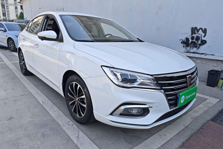 Used Roewe i5 2020 1.5L Automatic 4G Connect Luxury Flagship Edition Front Right 45 Deg