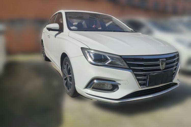 Used Roewe i5 2020 1.5L Automatic 4G Connect Luxury Flagship Edition Front Right 45 Deg