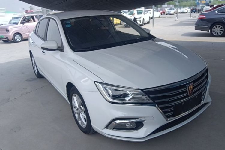 Used Roewe i5 2020 1.5L Manual 4G Connect Luxury Edition Front Right 45 Deg