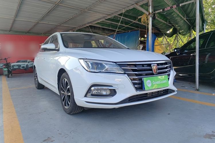 Used Roewe i5 2020 1.5L Automatic 4G Connect Luxury Flagship Edition Front Right 45 Deg