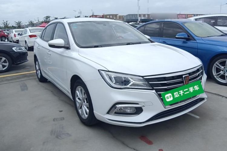 Used Roewe i5 2020 1.5L Manual 4G Connect Luxury Edition Front Right 45 Deg