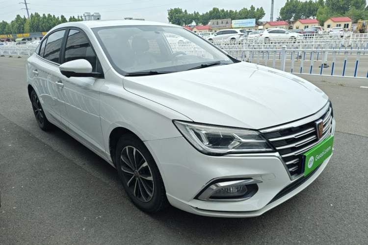 Used Roewe i5 2020 1.5L Automatic 4G Connect Luxury Flagship Edition Front Right 45 Deg