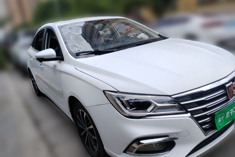 Used Roewe i5 2020 1.5L Automatic 4G Connect Luxury Flagship Edition Front Right 45 Deg