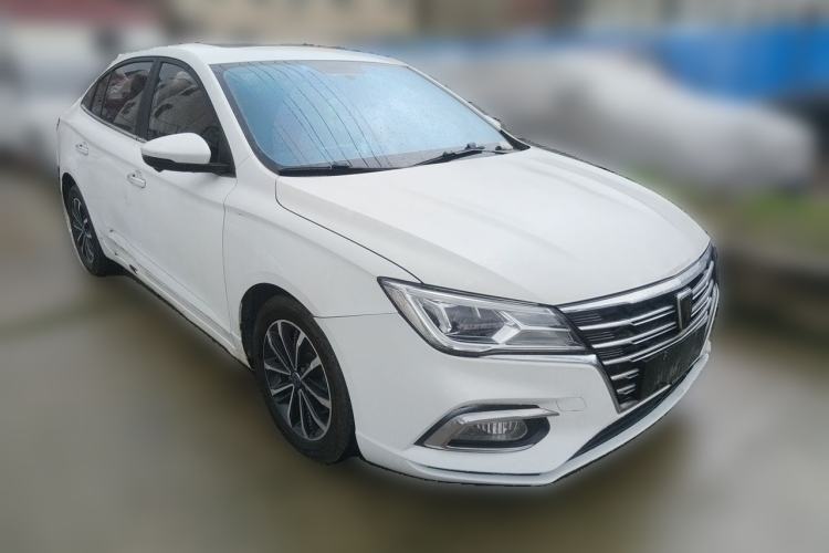 Used Roewe i5 2020 1.5L Automatic 4G Connect Luxury Flagship Edition Front Right 45 Deg