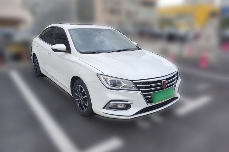 Used Roewe i5 2020 1.5L Automatic 4G Connect Luxury Flagship Edition Front Right 45 Deg