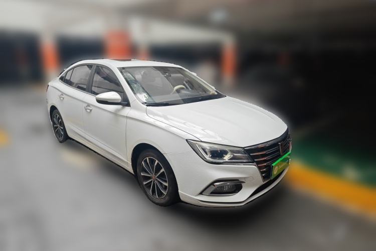 Used Roewe i5 2020 1.5L Manual 4G Connect Leehao Flagship Edition Front Right 45 Deg
