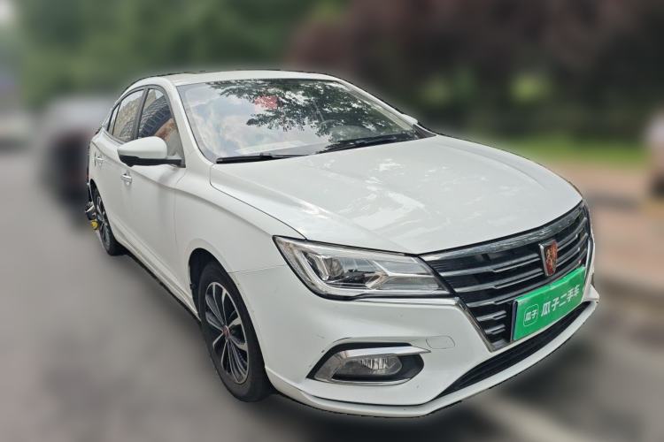 Used Roewe i5 2020 1.5L Automatic 4G Connect Luxury Flagship Edition Front Right 45 Deg