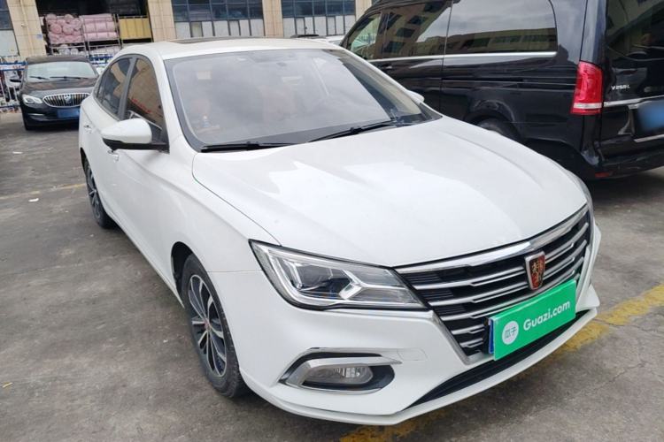 Used Roewe i5 2020 1.5L Automatic 4G Connect Luxury Flagship Edition Front Right 45 Deg