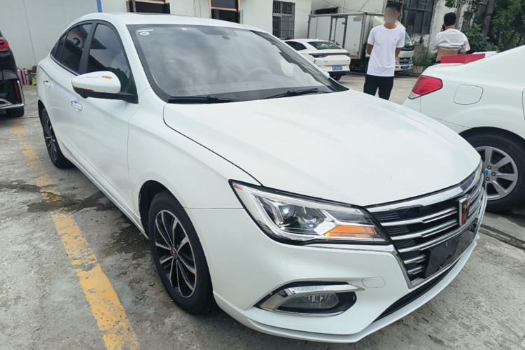 Used Roewe i5 2020 1.5L Automatic 4G Connect Luxury Flagship Edition Front Right 45 Deg