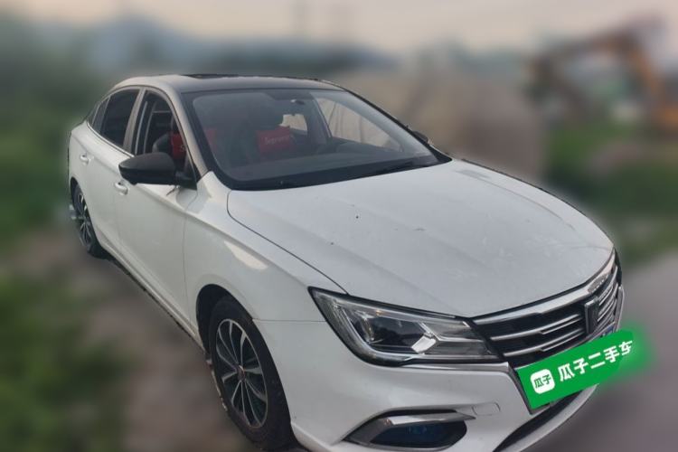Used Roewe i5 2020 1.5L Automatic 4G Connect Luxury Flagship Edition Front Right 45 Deg