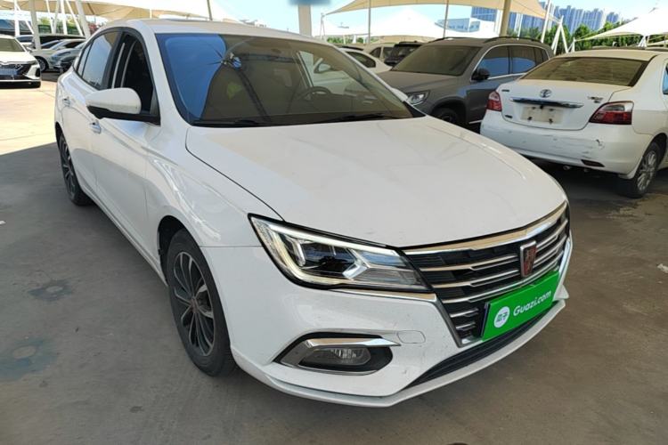 Used Roewe i5 2020 1.5L Automatic 4G Connect Luxury Flagship Edition Front Right 45 Deg