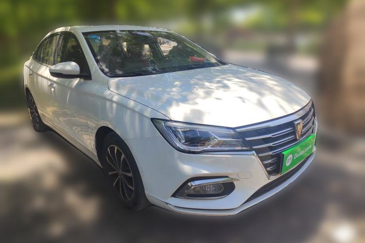 Used Roewe i5 2020 1.5L Manual 4G Connect Leehao Flagship Edition Front Right 45 Deg