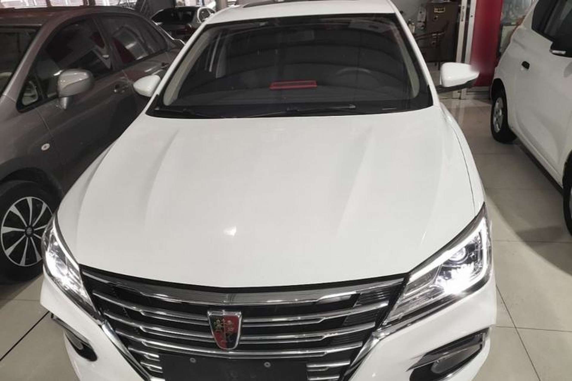 Used Roewe i5 2020 1.5L Automatic 4G Connect Luxury Flagship Edition Front