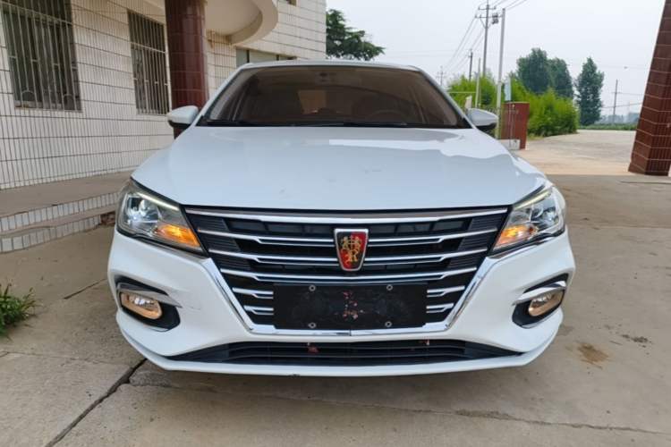 Used Roewe i5 2020 1.5L Manual 4G Connect Leehao Flagship Edition Front