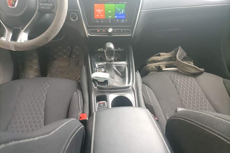 Used Roewe i5 2020 1.5L Automatic 4G Connected Linghao Edition Gear Lever