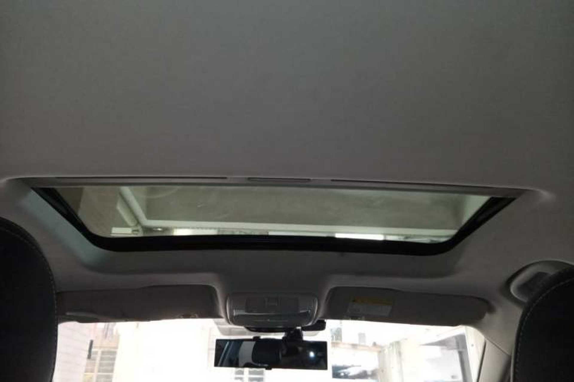Used Roewe i5 2020 1.5L Automatic 4G Connected Leading Intelligent Driving Edition Headliner