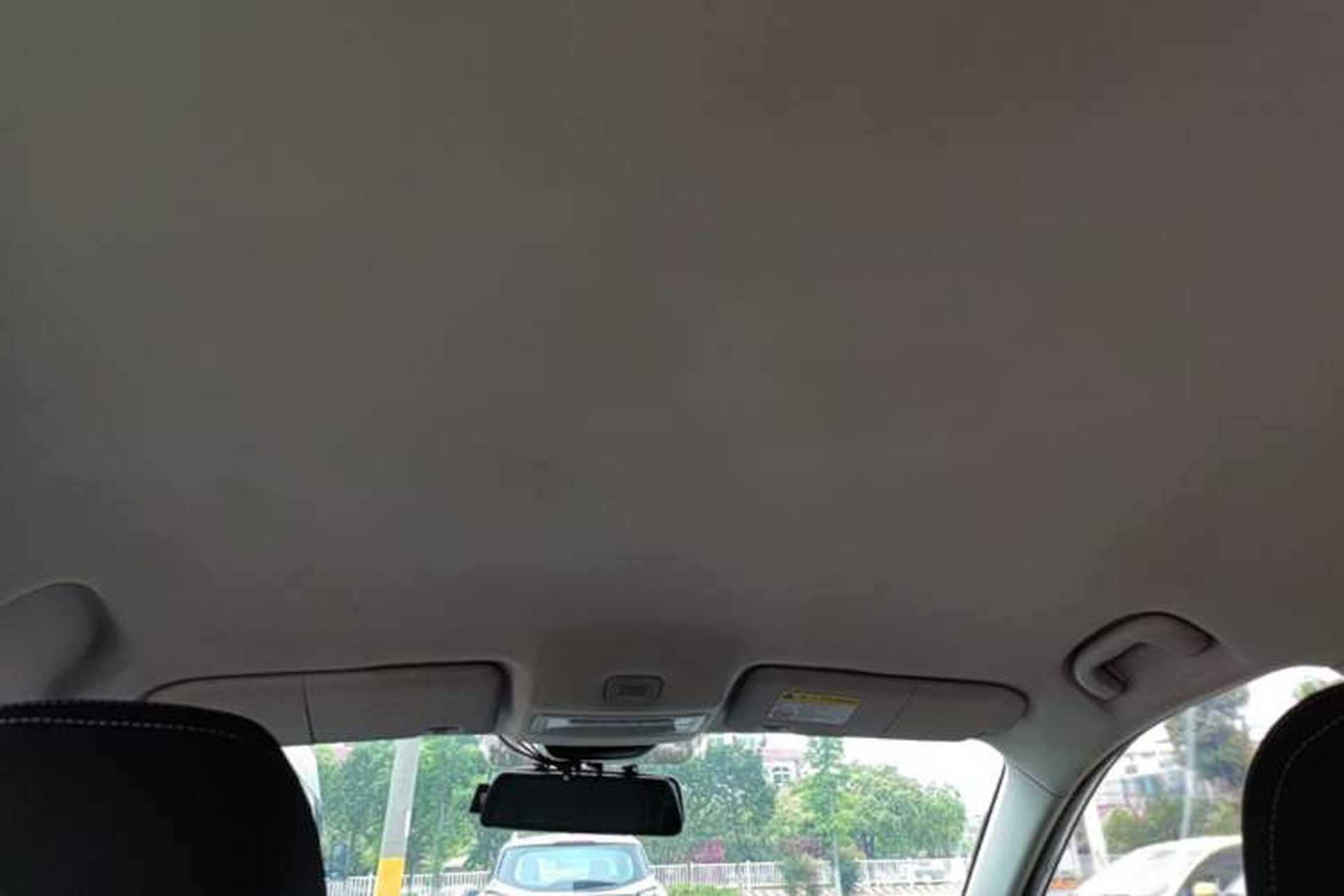 Used Roewe i5 2020 1.5L Manual 4G Connect Luxury Edition Headliner