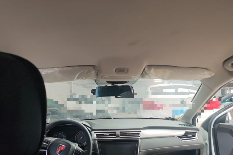 Used Roewe i5 2020 1.5L Manual 4G Connect Luxury Edition Headliner