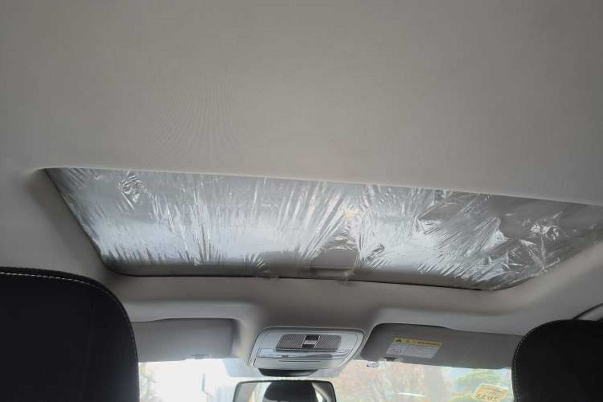 Used Roewe i5 2020 1.5L Automatic 4G Connected Linghao Edition Headliner