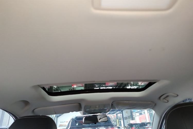 Used Roewe i5 2020 1.5L Manual 4G Connect Leehao Flagship Edition Headliner