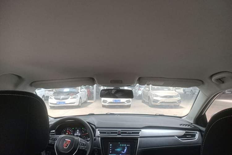 Used Roewe i5 2020 1.5L Manual 4G Connect Luxury Edition Headliner