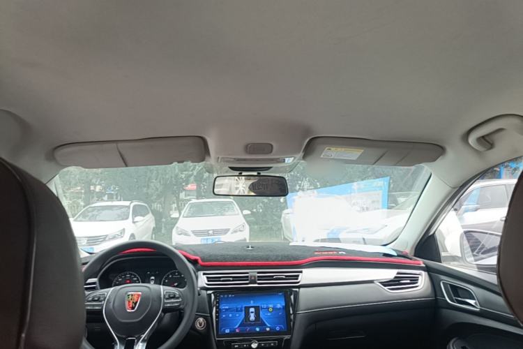 Used Roewe i5 2020 1.5L Manual 4G Connect Luxury Edition Headliner