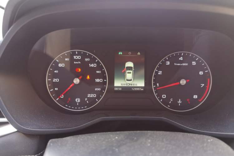 Used Roewe i5 2020 1.5L Manual 4G Connect Luxury Edition Instrument Cluster