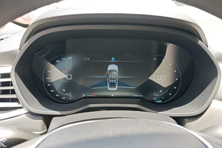 Used Roewe i5 2020 1.5L Automatic 4G Connect Luxury Flagship Edition Instrument Cluster
