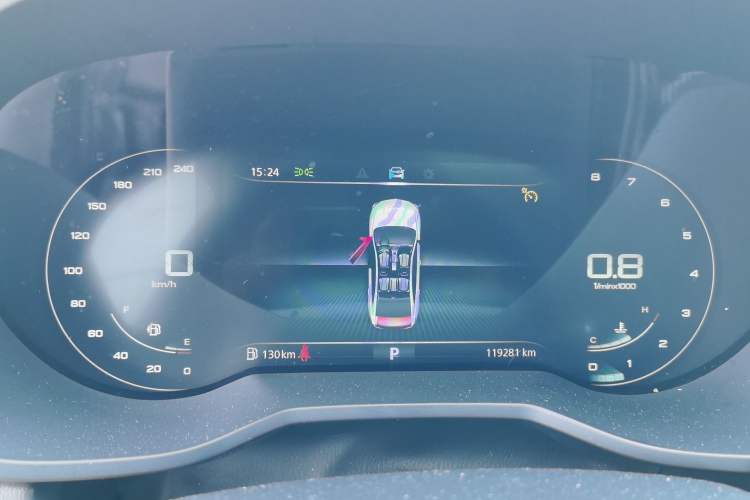 Used Roewe i5 2020 1.5L Automatic 4G Connect Luxury Flagship Edition Instrument Cluster