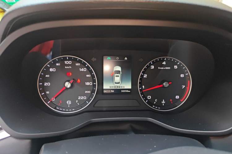 Used Roewe i5 2020 1.5L Manual 4G Connect Luxury Edition Instrument Cluster