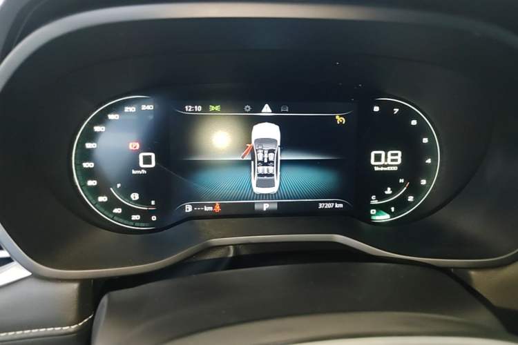 Used Roewe i5 2020 1.5L Automatic 4G Connect Luxury Flagship Edition Instrument Cluster