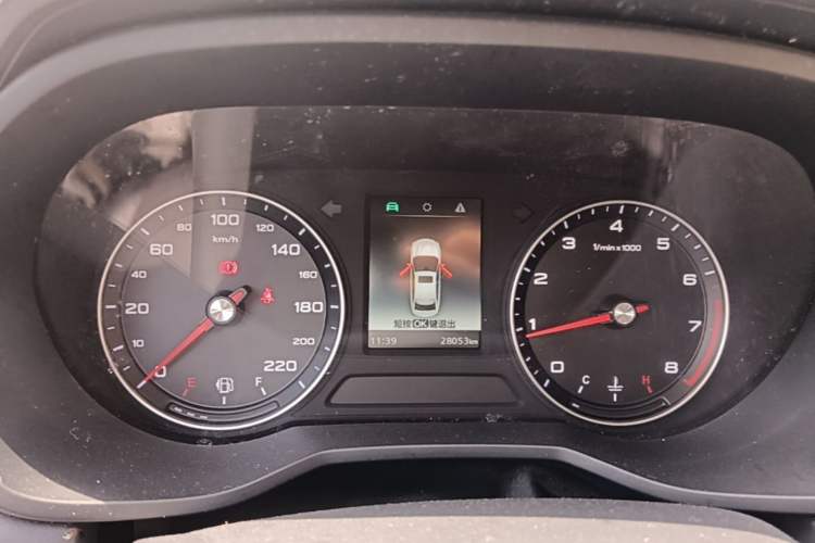 Used Roewe i5 2020 1.5L Manual 4G Connect Luxury Edition Instrument Cluster
