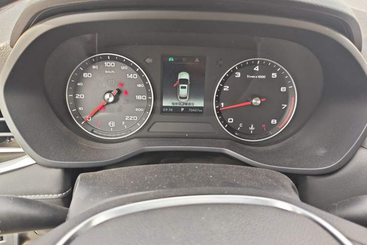 Used Roewe i5 2020 1.5L Automatic 4G Connected Linghao Edition Instrument Cluster