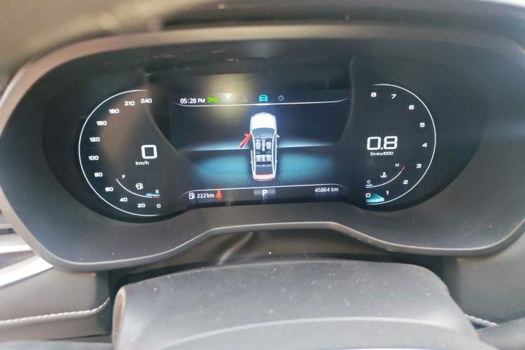 Used Roewe i5 2020 1.5L Automatic 4G Connect Luxury Flagship Edition Instrument Cluster