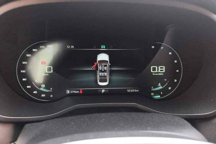 Used Roewe i5 2020 1.5L Automatic 4G Connect Luxury Flagship Edition Instrument Cluster