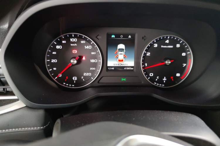 Used Roewe i5 2020 1.5L Manual 4G Connect Luxury Edition Instrument Cluster