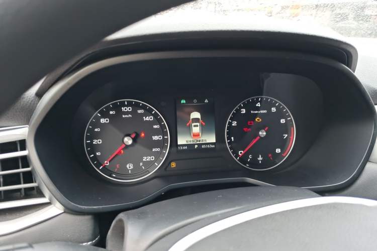 Used Roewe i5 2020 1.5L Automatic 4G Connected Linghao Edition Instrument Cluster