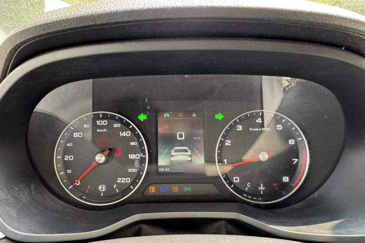 Used Roewe i5 2020 1.5L Manual 4G Connect Luxury Edition Instrument Cluster