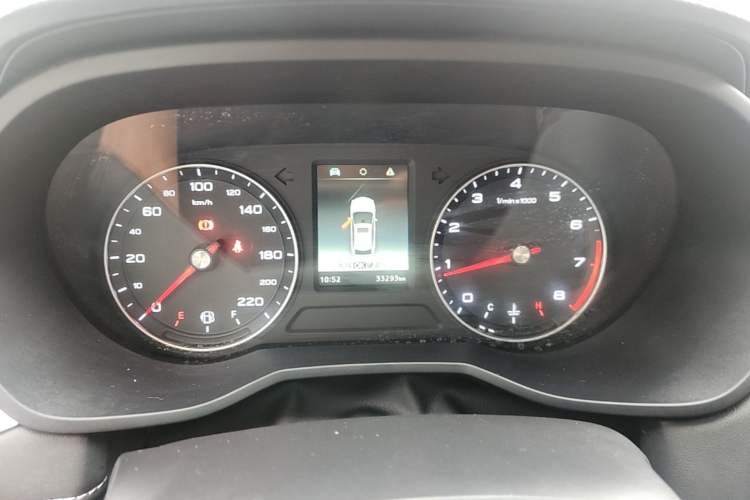Used Roewe i5 2020 1.5L Manual 4G Connect Luxury Edition Instrument Cluster