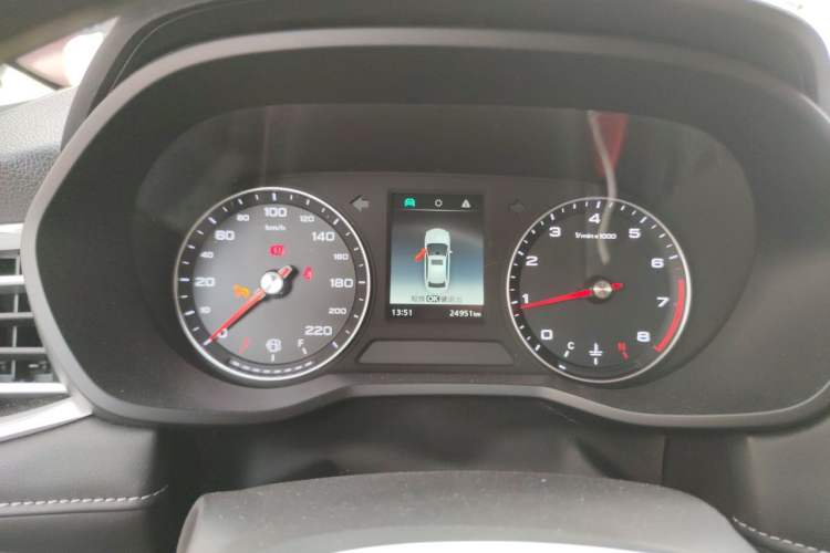 Used Roewe i5 2020 1.5L Manual 4G Connect Leehao Flagship Edition Instrument Cluster